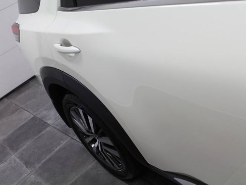 Used 2022 Nissan Pathfinder Platinum w/ Cargo Package AWD/4WD image 42