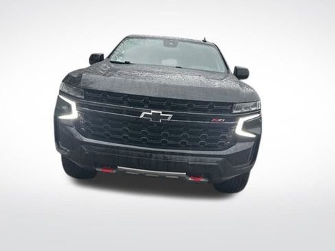 Used 2023 Chevrolet Tahoe Z71 w/ Luxury Package image 3