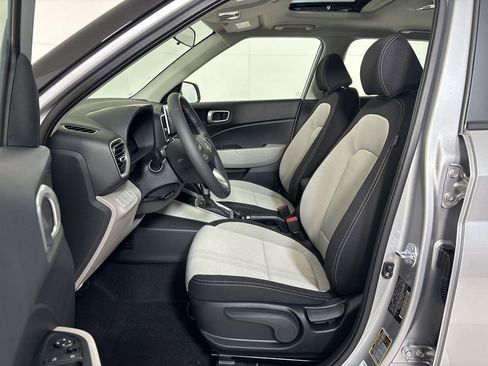 New 2026 Hyundai Venue SEL image 14