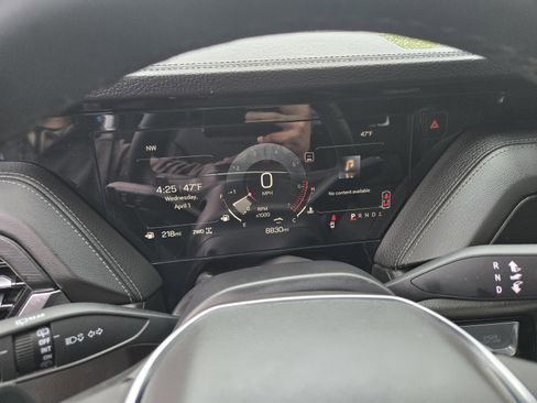 Used 2025 GMC Yukon Denali w/ Sun & Power Step Package image 15