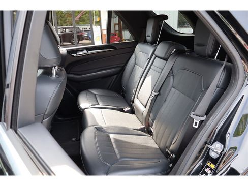 Used 2018 Mercedes-Benz GLE 350 image 11
