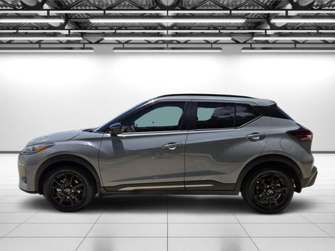 Used 2024 Nissan Kicks SR FWD image 6