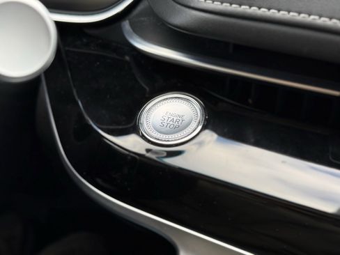 Used 2023 Genesis G80 2.5T image 22