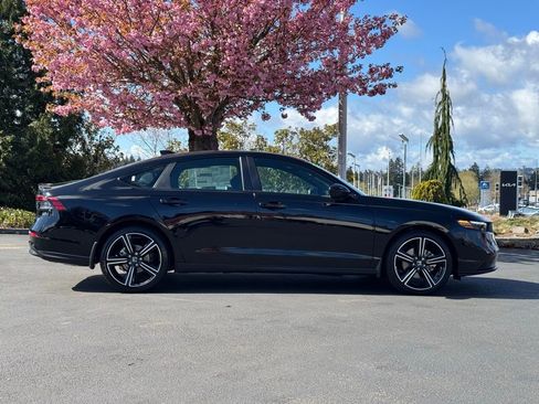 New 2026 Honda Accord Sport image 19