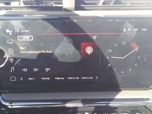 Used 2023 GMC Sierra 1500 AT4 w/ AT4 Preferred Package image 20