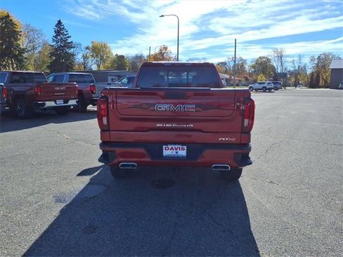 Used 2023 GMC Sierra 1500 AT4 w/ Technology Package image 4