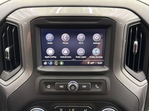 Used 2026 Chevrolet Silverado 2500 Custom w/ Custom Value Package image 22