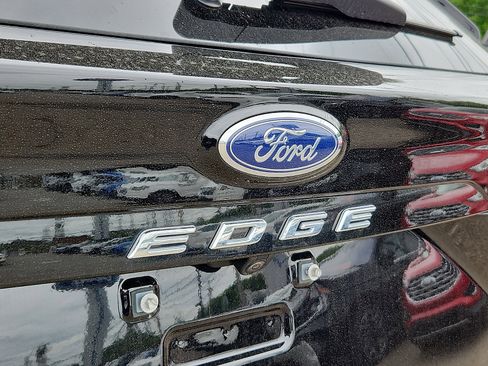 Used 2024 Ford Edge SEL w/ Convenience Package AWD/4WD image 28