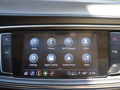 Used 2023 Buick Enclave Essence AWD/4WD image 25