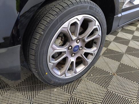 Used 2020 Ford EcoSport Titanium AWD/4WD image 31
