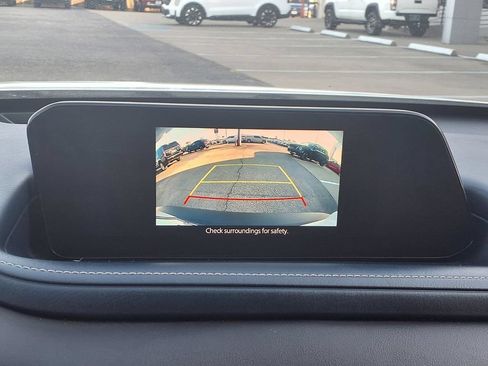 Used 2020 MAZDA CX-30 FWD w/ Preferred Package image 4