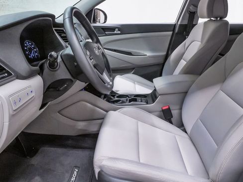 Used 2017 Hyundai Tucson Sport FWD image 8