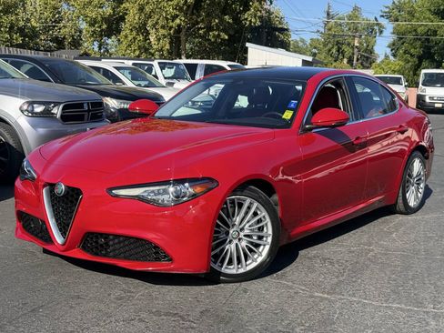 Used 2017 Alfa Romeo Giulia Ti w/ TI Lusso Package RWD image 1