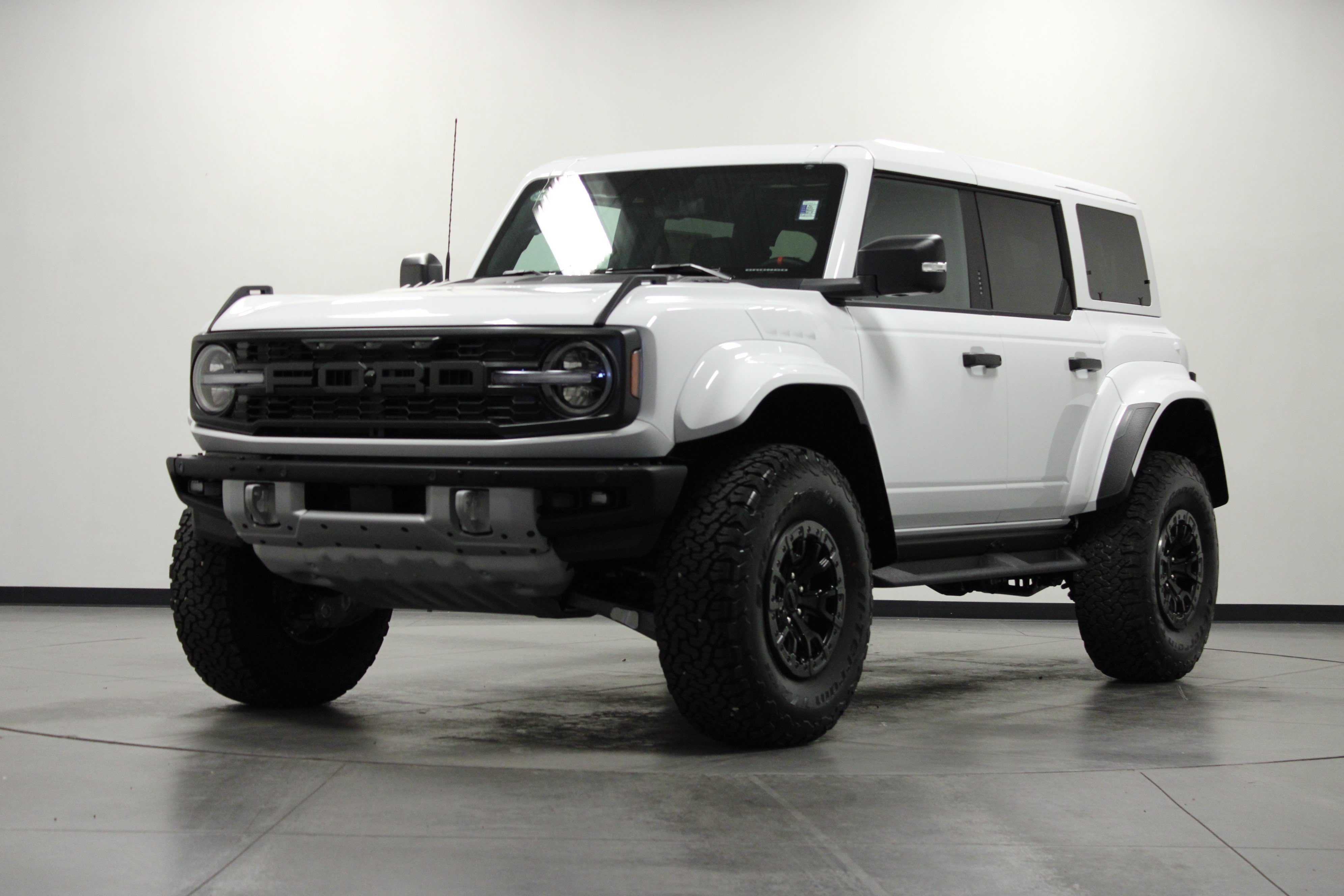 New 2026 Ford Bronco Raptor AWD/4WD image 8