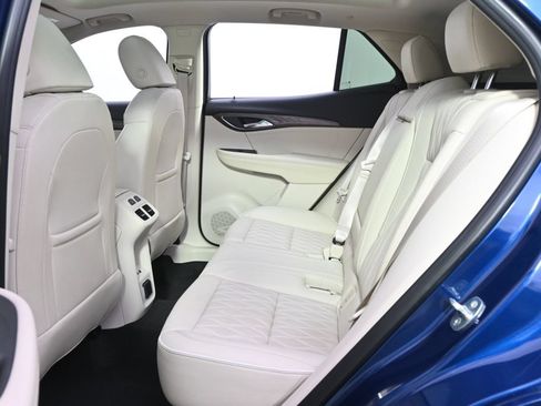 Used 2023 Buick Envision Avenir AWD/4WD image 21