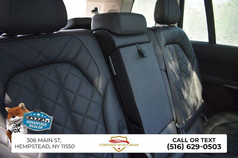 Used 2025 BMW X7 xDrive40i AWD/4WD image 28