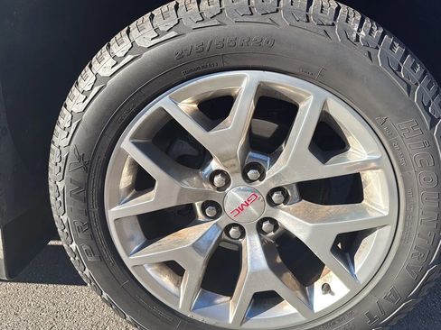 Used 2018 GMC Sierra 1500 SLT w/ SLT Premium Package image 14