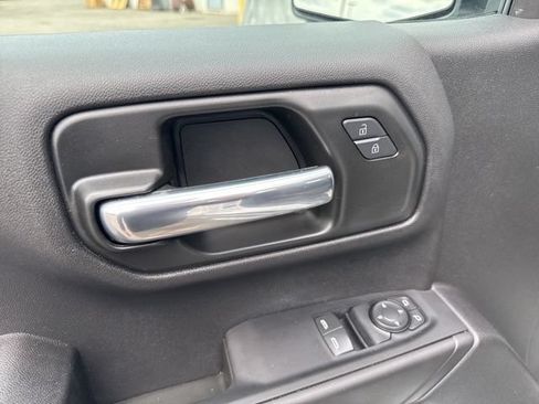 Used 2025 Chevrolet Silverado 1500 W/T RWD image 10
