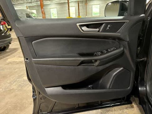 Used 2019 Ford Edge SEL w/ Equipment Group 201A AWD/4WD image 31