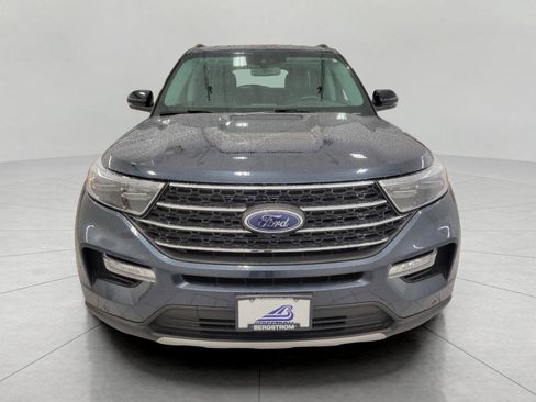 Used 2024 Ford Explorer XLT w/ Equipment Group 202A AWD/4WD image 14