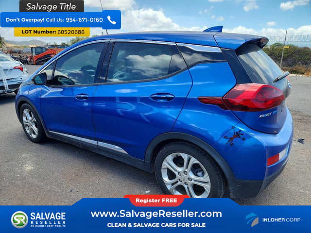 Used 2017 Chevrolet Bolt LT FWD image 3