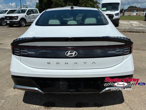 Used 2024 Hyundai Sonata SEL FWD image 9
