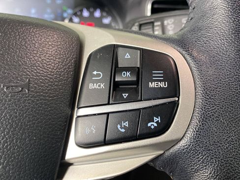 Used 2023 Ford Explorer XLT w/ Equipment Group 202A AWD/4WD image 11
