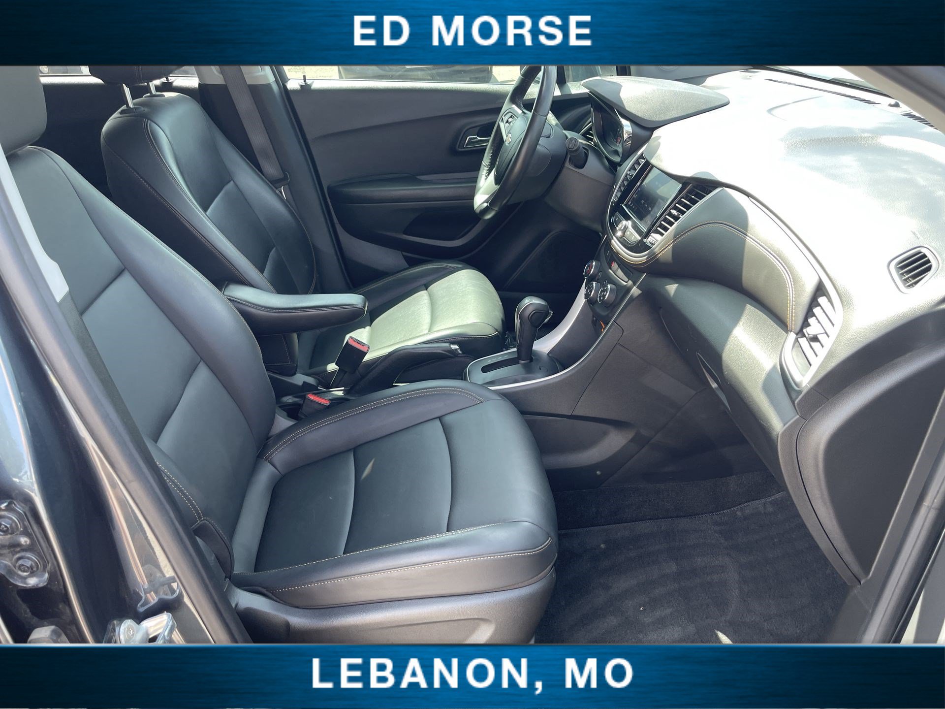 Certified 2022 Chevrolet Trax LT w/ Premium Seat Package AWD/4WD image 25