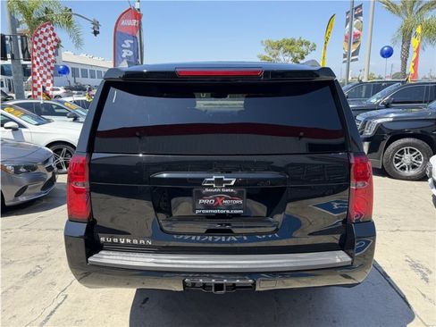 Used 2020 Chevrolet Suburban LT w/ Max Trailering Package RWD image 13