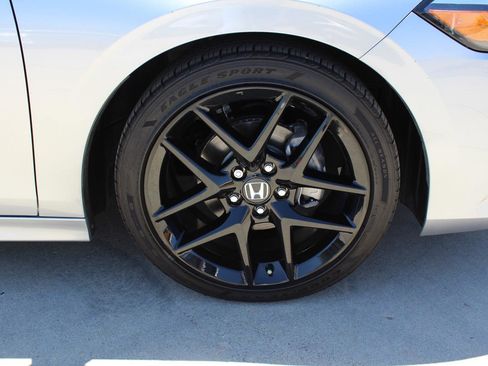 Used 2024 Honda Civic Sport image 44
