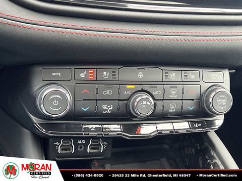 Used 2024 Dodge Durango R/T AWD/4WD image 24