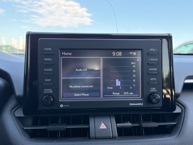 Used 2020 Toyota RAV4 XLE FWD image 19
