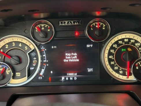 Used 2017 RAM 1500 Laramie w/ Convenience Group image 19