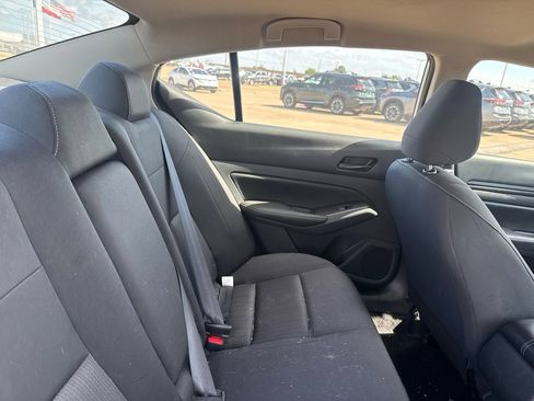Certified 2024 Nissan Altima 2.5 SV FWD image 30