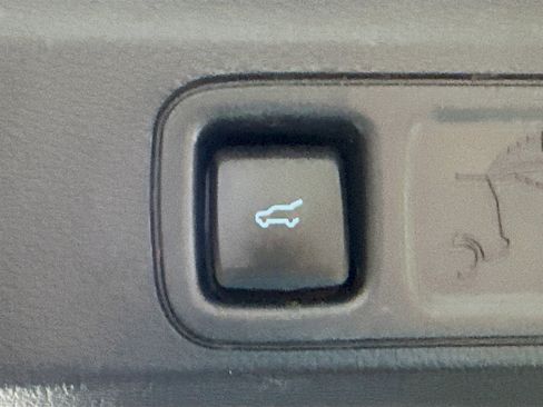 Used 2024 Ford Expedition Max Limited image 32