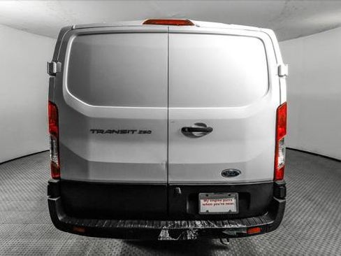 Used 2022 Ford Transit 250 Low Roof RWD image 7