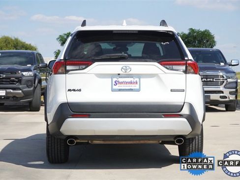 Used 2022 Toyota RAV4 Adventure image 8
