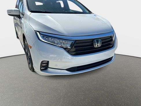 Used 2023 Honda Odyssey Elite image 8