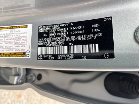 Certified 2025 Toyota 4Runner SR5 image 35