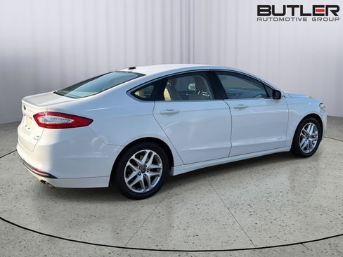 Used 2013 Ford Fusion SE FWD image 8