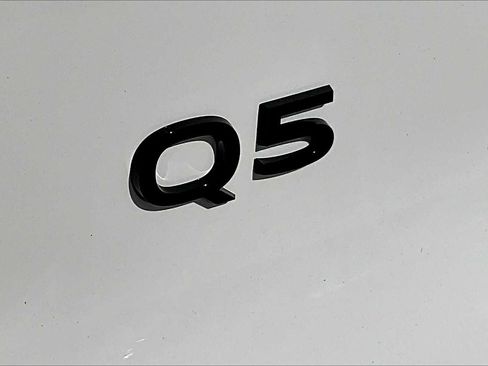 New 2025 Audi Q5 Premium w/ Convenience Package image 15