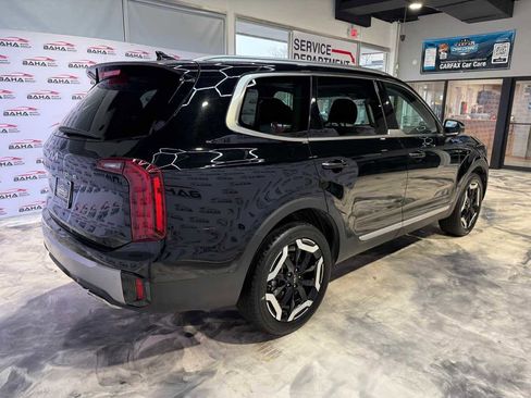 Used 2025 Kia Telluride S image 14