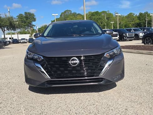 Certified 2025 Nissan Sentra S FWD image 3