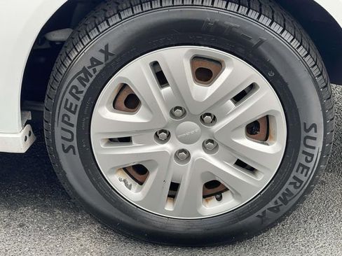 Used 2016 Dodge Grand Caravan SE w/ Quick Order Package 29E SE image 11