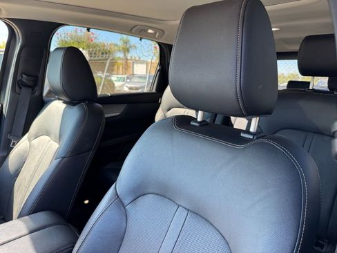 Used 2024 MAZDA CX-90 3.3 Turbo w/ Premium Package image 10