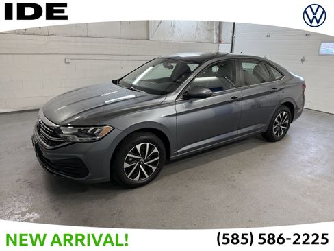 Certified 2023 Volkswagen Jetta S image 1