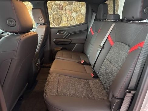 New 2025 Chevrolet Colorado Z71 w/ Midnight Edition image 11