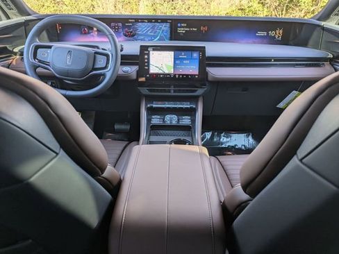 New 2026 Lincoln Nautilus Reserve image 12