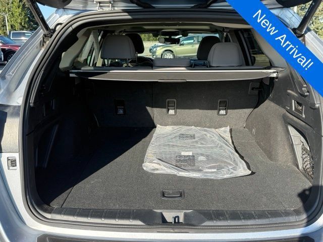 Used 2022 Subaru Outback Premium AWD/4WD image 9