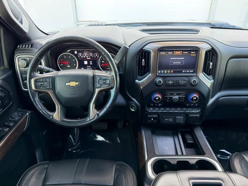 Used 2022 Chevrolet Silverado 3500 High Country AWD/4WD image 16